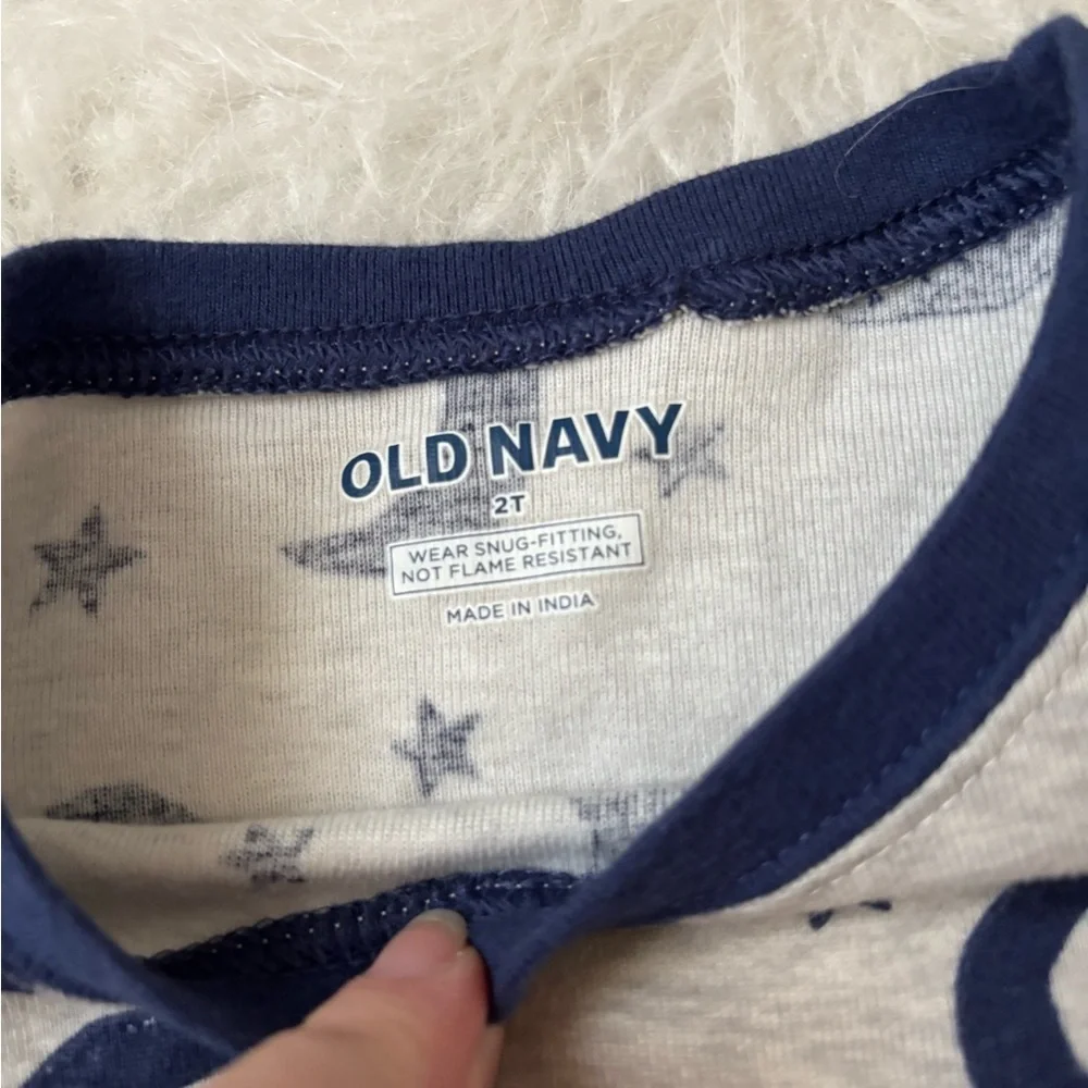 Old Navy Set of 2 Toddler Pajamas - Moon Stars & Solar Designs